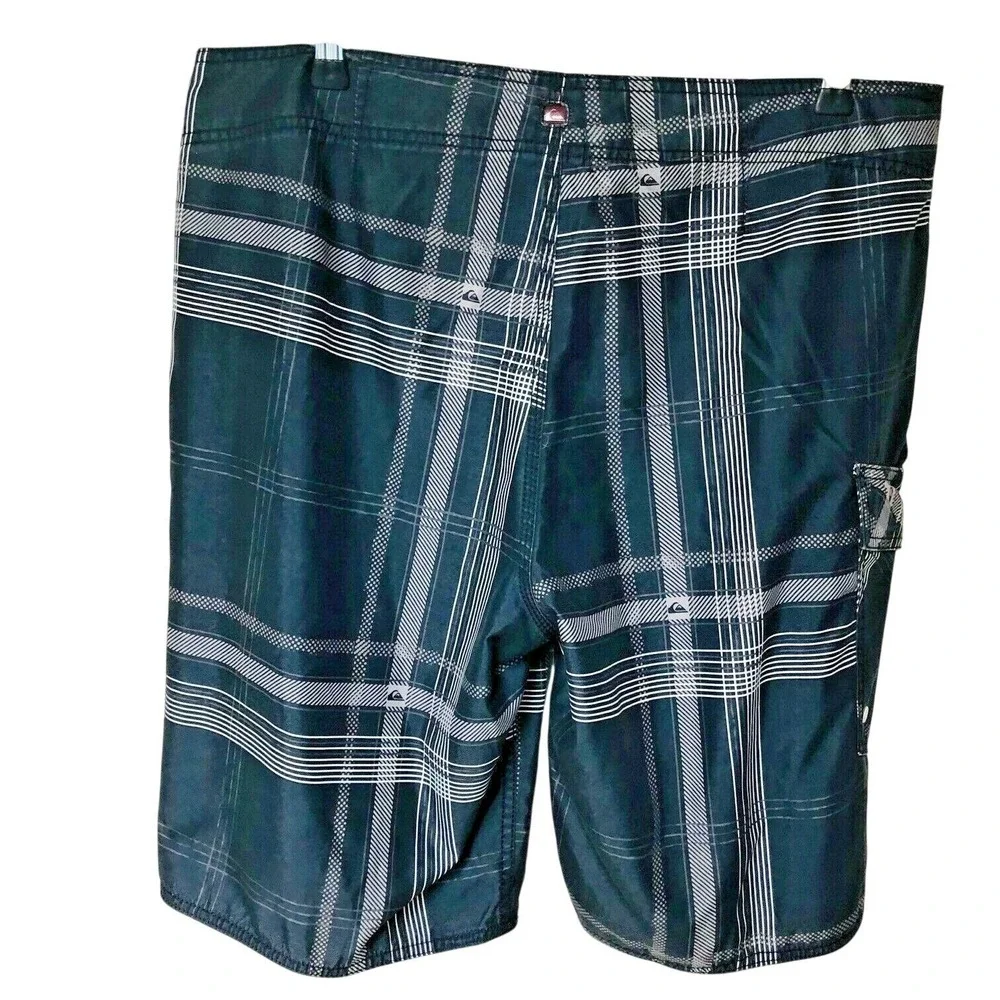 Quicksilver Board Shorts Embroidered Logo Pane Y2K Beach‎ Surf Swim Mens 36x11